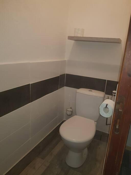 הוילה Beaulieu-sur-Loire Chez Nino Wifi Gratuit מראה חיצוני תמונה