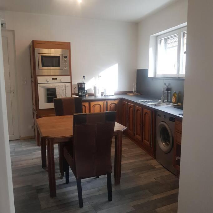 הוילה Beaulieu-sur-Loire Chez Nino Wifi Gratuit מראה חיצוני תמונה